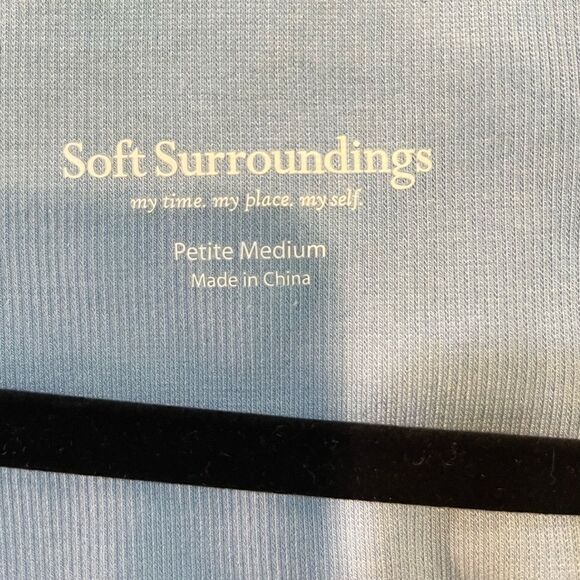 SOFT SURROUNDINGS Scoop Neck Knit Top Blue Women’s Size Medium Petite - Picture 3 of 3